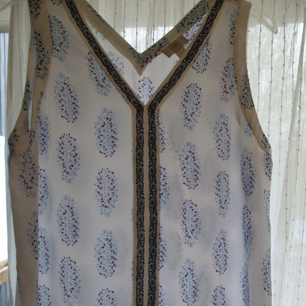 Pretty Loft Top